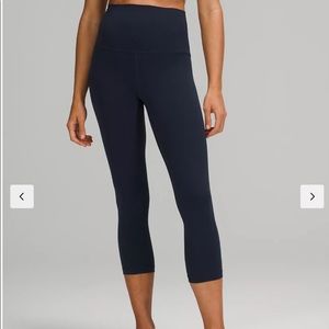 lululemon Align™ Super High-Rise Crop 21" in black